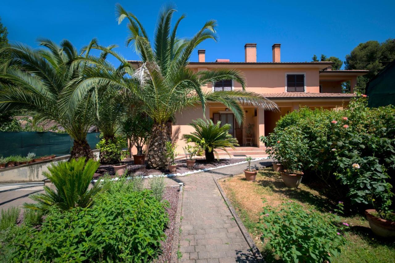 Villa Alida Casa Vacanze Foligno Exterior foto